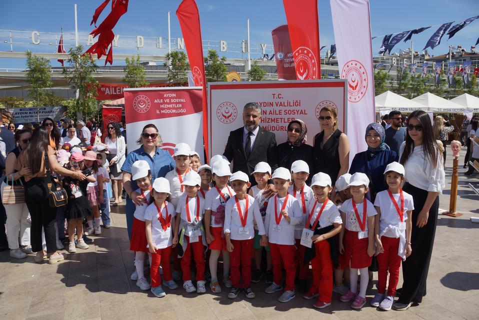 AYDIN'DA AİLE YILI KORTEJ YÜRÜYÜŞÜ YAPILDI