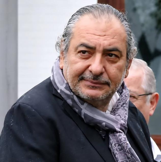 Reha Muhtar hayatını kaybetti!