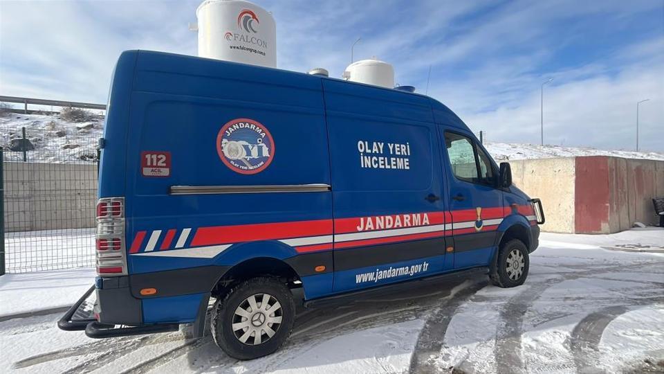 Kafası bazaya sıkışan 2,5 yaşındaki Amine hayatını kaybetti