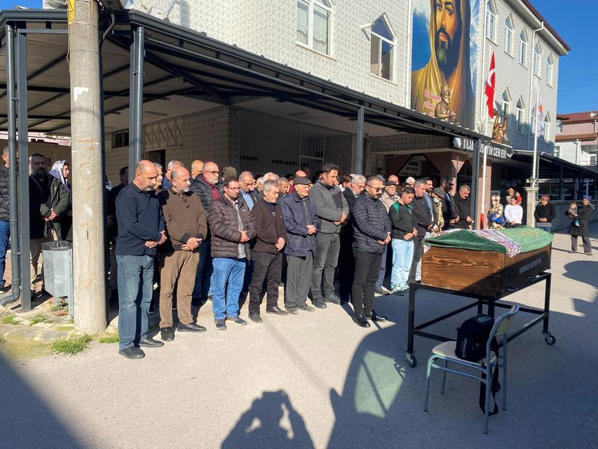 22 yaşındaki diş hekimi kazada can verdi