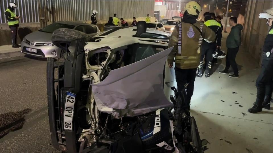 Otomobil araca çarpıp motosikletin üzerine devrildi