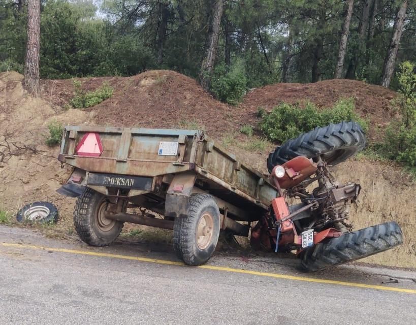 Traktör sürücüsü kurtarılamadı
