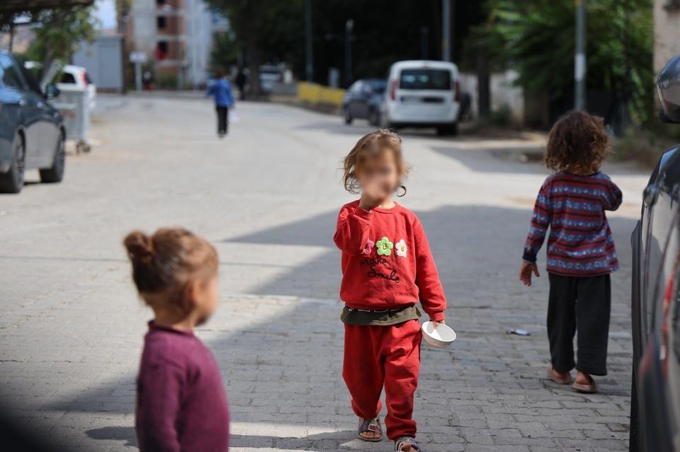 AYDIN'DA ÇOCUK DİLENCİ SORUNU