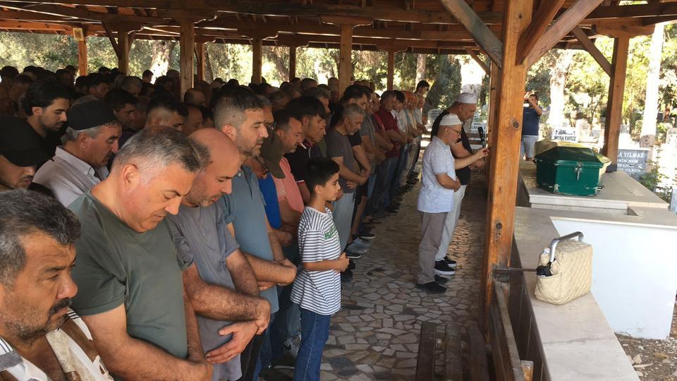 20 yaşındaki sosyal medya fenomeni 'Çello Mustafa' hayatını kaybetti