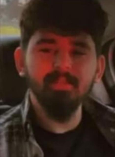 Park halindeki otomobilin yanında ölü bulundu