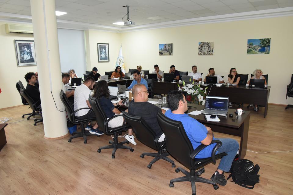 Didim’de emlak ve müteahhitlere yapay zekâ eğitimi verildi