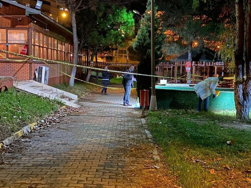 Aldatma iddiasıyla eşini öldürdü