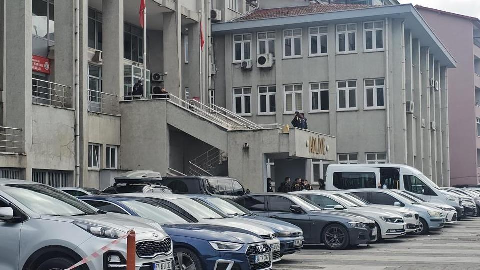 Akrabalar arasındaki husumet kanlı bitti: 2 kardeş ve babaanne öldürüldü