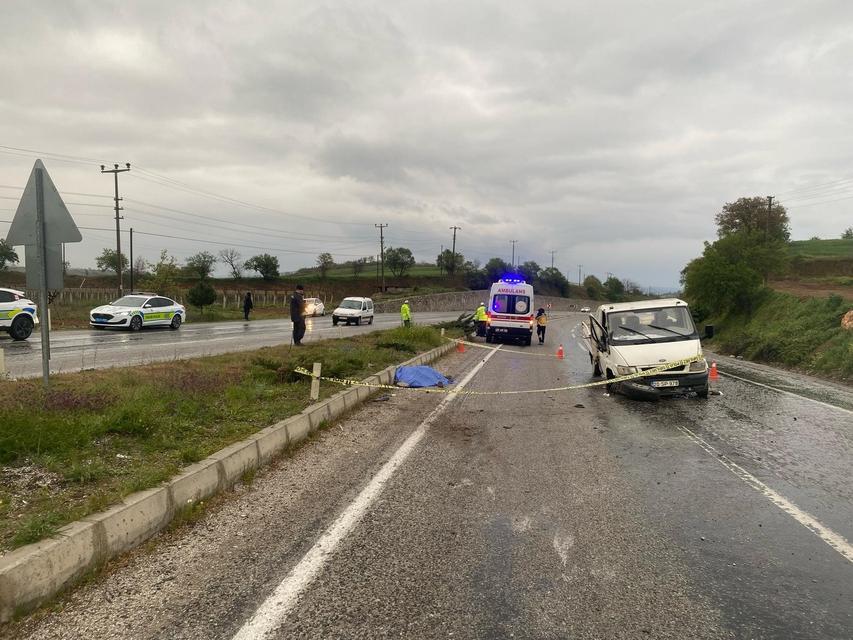 Emekli Okul Müdürü kazada hayatını kaybetti