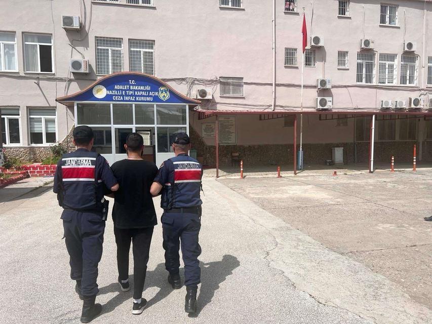 Aydın'da aranan kişiler yakalandı