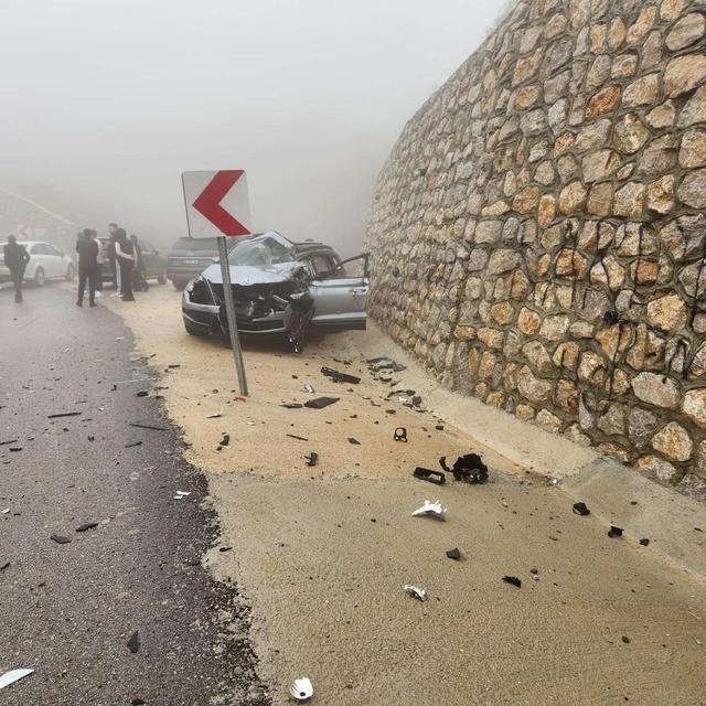 Karayolunda feci kaza: 1 ölü, 3 yaralı