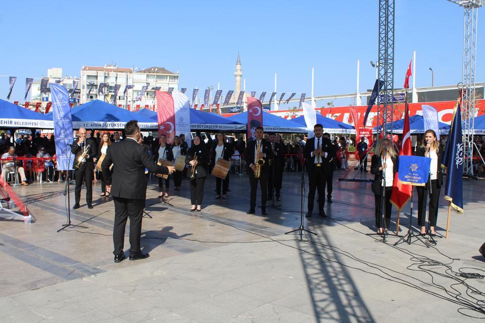 AYDIN'IN DÜŞMAN İŞGALİNDEN KURTULUŞUNUN 102. YILDÖNÜMÜ KUTLANDI