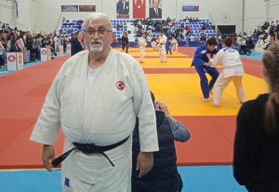 Aydınlı veteran judocu Zonguldak'ta ikinci oldu