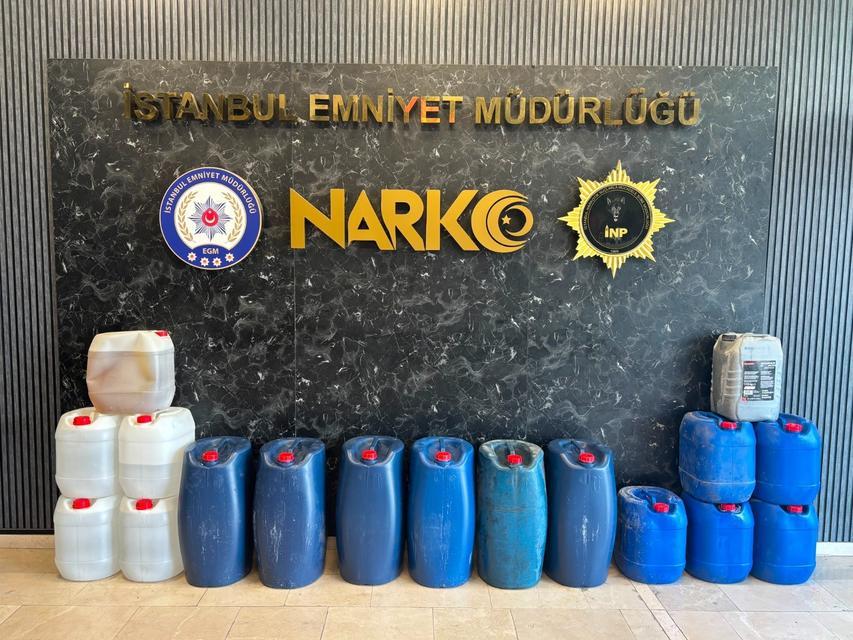 519 kilo sıvı metamfetamin ele geçirildi