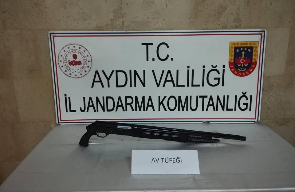 Aydın’da silah operasyonunda 10 şüpheli yakalandı
