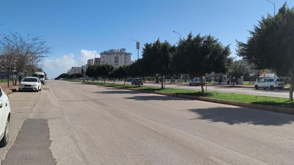 Feci kaza! Öğretmen aracın altında kalarak can verdi