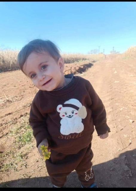 Boğazına kaçan yabancı cisim 4 yaşındaki çocuğun hayatına mal oldu