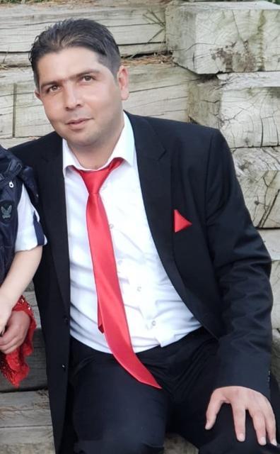 KAYININI ÖLDÜREN ADAMIN CENAZESİNE GİTTİ, 'HAKKIMI HELAL ETMİYORUM" DİYE HAYKIRDI
