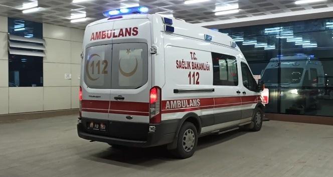 Emekli öğretmen evinde ölü bulundu