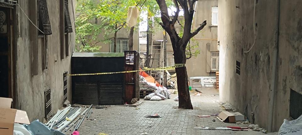 Tartıştığı şahsı baltayla öldürdü