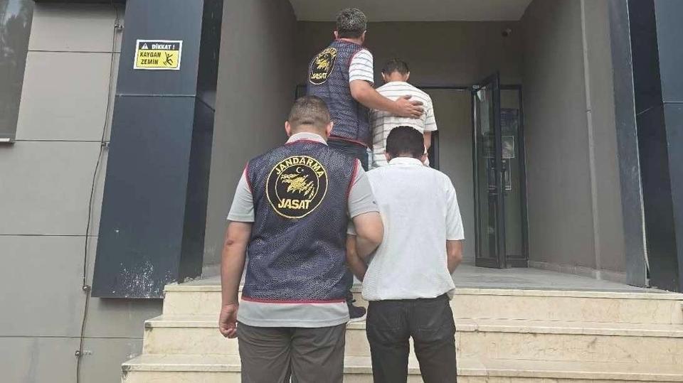 'Adınız cinayete karıştı' yalanıyla 2 milyon TL’lik vurgun yaptılar