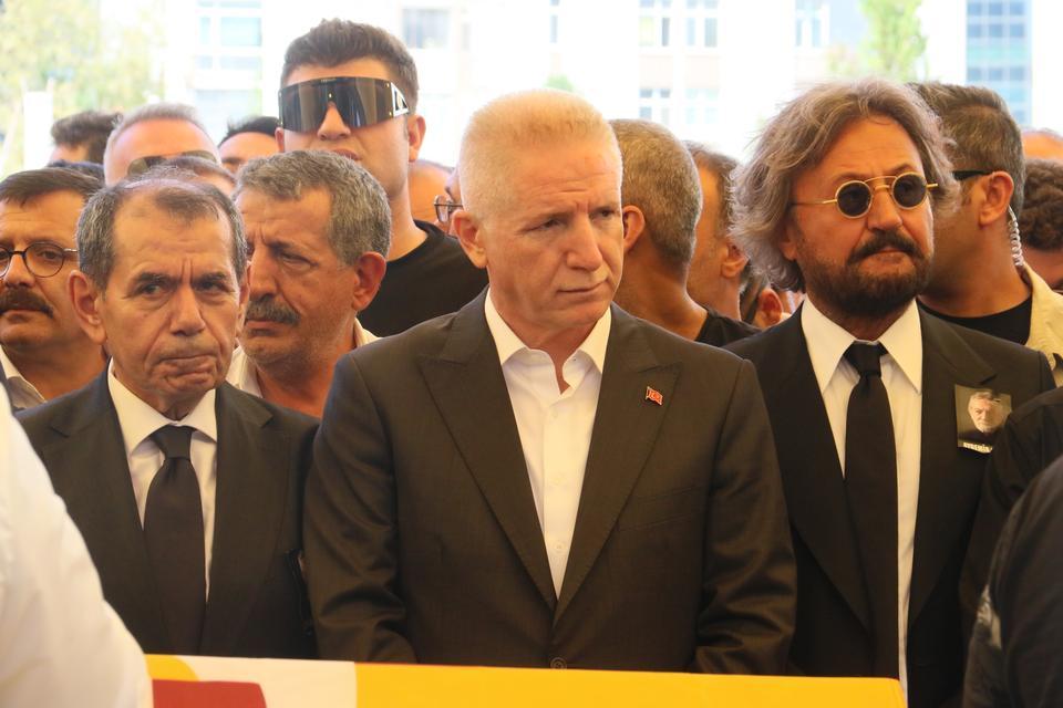 AYDEMİR AKBAŞ SON YOLCULUĞUNA UĞURLANDI