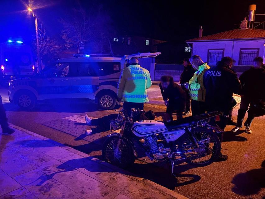 Motosiklet kazasında sürücü yaralandı