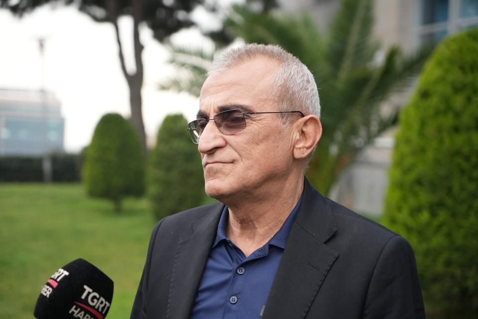 KAN DONDURAN PINAR GÜLTEKİN CİNAYETİNDE BAŞA DÖNÜLÜNCE ACILI BABA İSYAN ETTİ "CEHENNEMİN ATEŞİYLE BENİM KIZIM DİRİ DİRİ YAKILDI" "YARGITAY CUMHURİYET BAŞSAVCISI'NIN KARARA İTİRAZI BENCE KABUL EDİLECEK" "BENİM ADALETE GÜVENİM SONSUZ, ALLAH'IN ADALETİYLE BİR ADALET İSTİYORUZ"