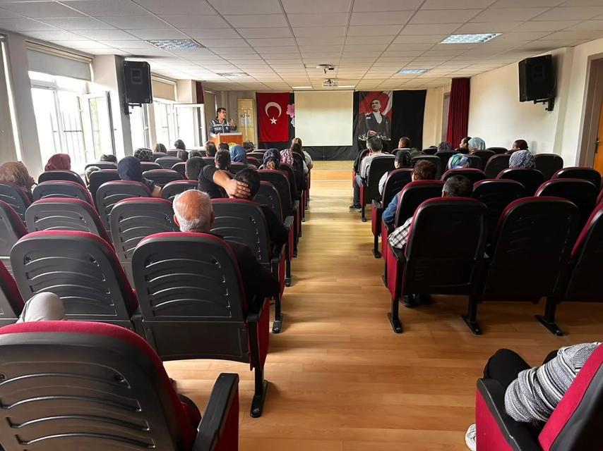 Karpuzlu’da öğrenci güvenlik bilgilendirmesi yapıldı
