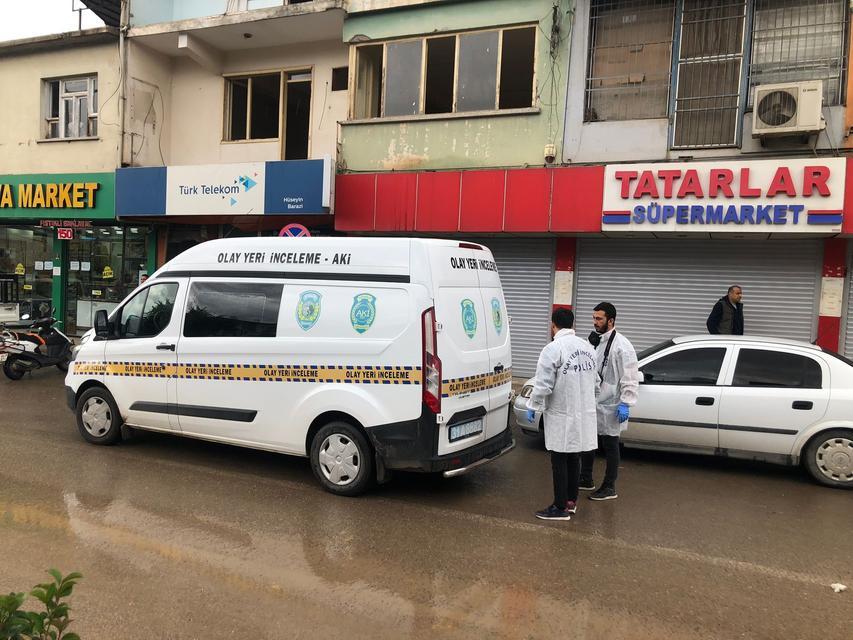YIKILAN DUVARIN ALTINDAN 286. GÜNDE CESET ÇIKTI
