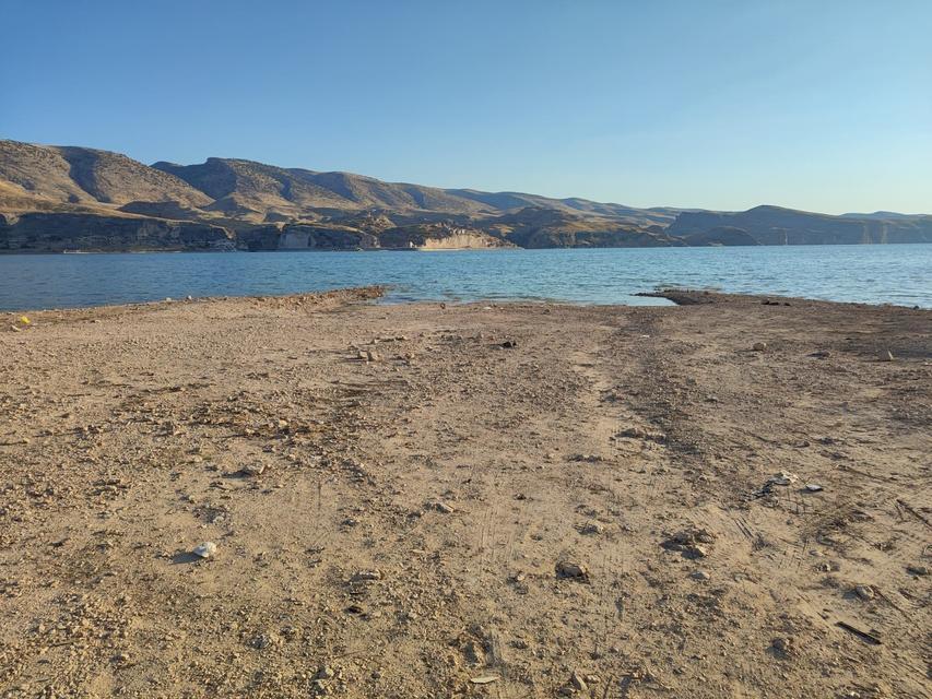 Barajda kadın cesedi bulundu