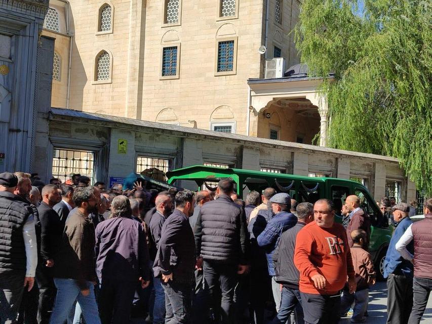 Silahlı saldırıda öldürülen Avukat Öktem son yolculuğuna uğurlandı