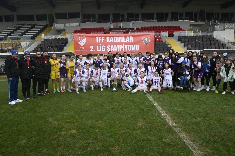 Ege temsilcisi şampiyonluk kupasını aldı