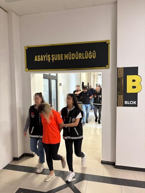 KUZEN CİNAYETİNİN İNTİKAMI İÇİN AKIL ALMAZ SAHTE SEVGİLİ TUZAĞI SOSYAL MEDYADAN TANIŞTIĞI KADINLA BULUŞMAYA GİDERKEN KURŞUNLARIN HEDEFİ OLDU KANLI TUZAKTAN ÖNCE OLAY YERİNDE 3 KEZ KEŞİF YAPILMIŞ