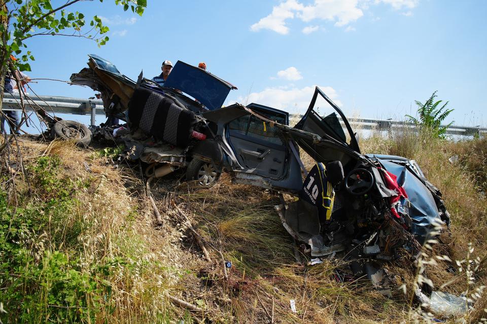 EDİRNE'DE FECİ KAZA: 5 ÖLÜ, 1 YARALI
