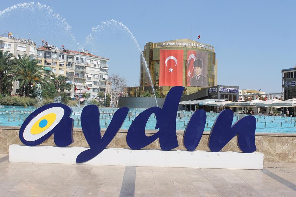 AYDIN'DA 250 BİN ÇOCUK VAR