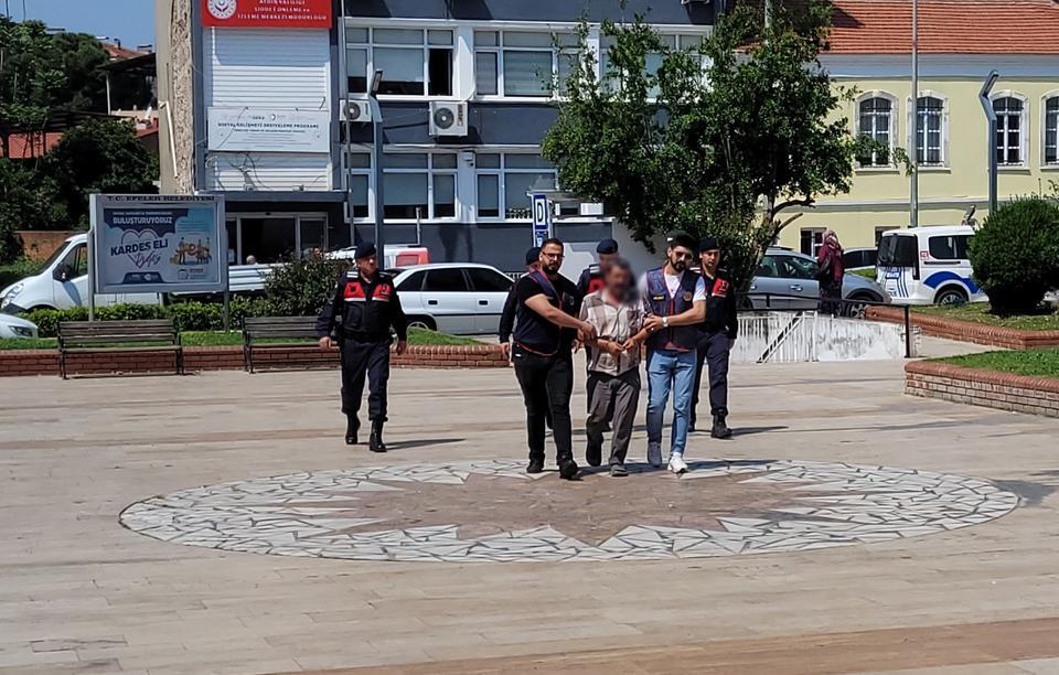AYDIN'DA TÜFEKLİ CİNAYETİN ZANLISI ADLİYEYE SEVK EDİLDİ