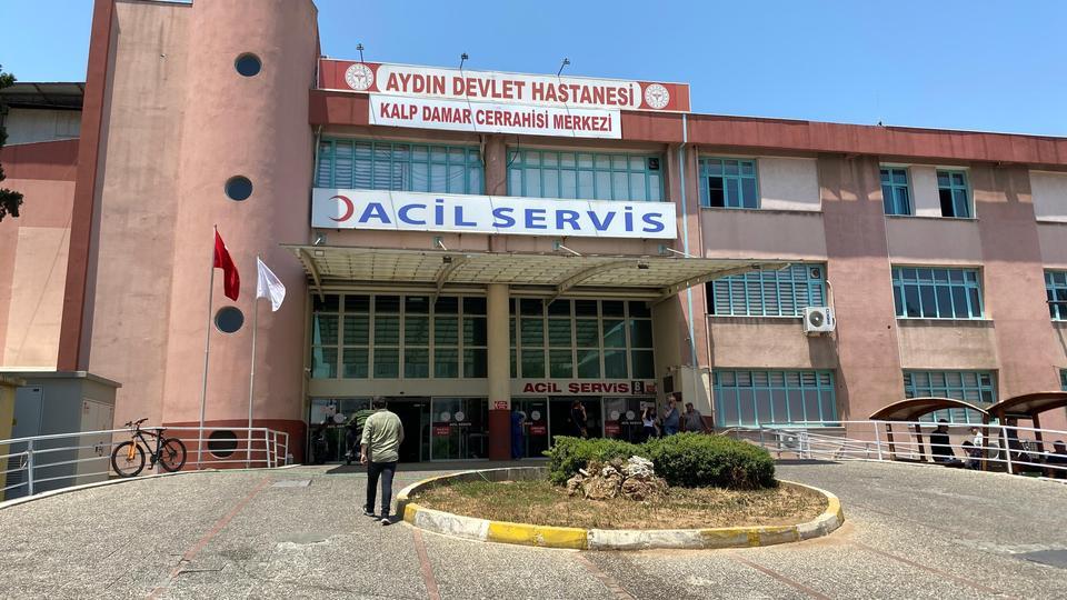 Aydın’da hastane bahçesinde bıçaklı kavga