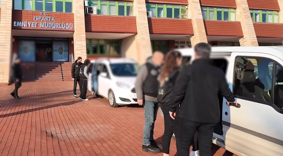 ISPARTA'DA ŞANTAJ OPERASYONU: 2 TUTUKLAMA