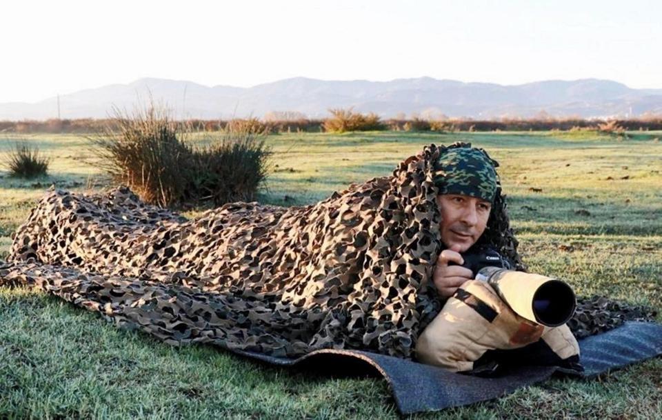 SAVCININ OBJEKTİFİNDEN YABAN HAYATI SAVCININ ÇEKTİĞİ HAYVANLAR ALEMİ VİDEOLARI BELGESELLERİ ARATMIYOR