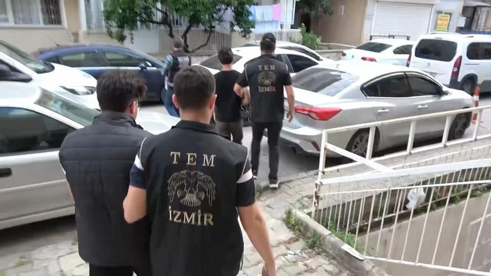 Aydın 12 ilde FETÖ operasyonu: 80 şüpheli yakalandı