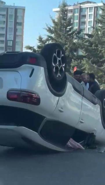 Araç takla attı: 1 yaralı