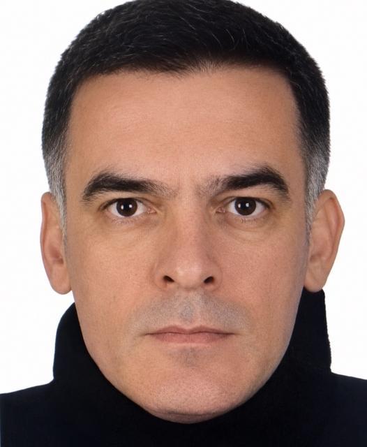 Cami avlusunda ölü bulundu