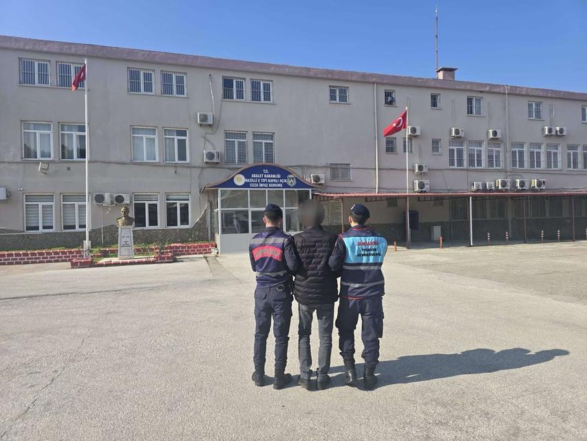 AYDIN'DA 45 ARANAN ŞAHIS JASAT'TAN KAÇAMADI