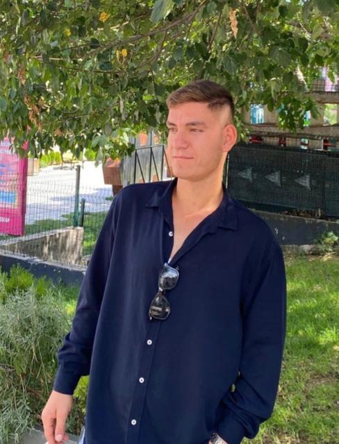 Genç sürücü bayram günü kazada can verdi