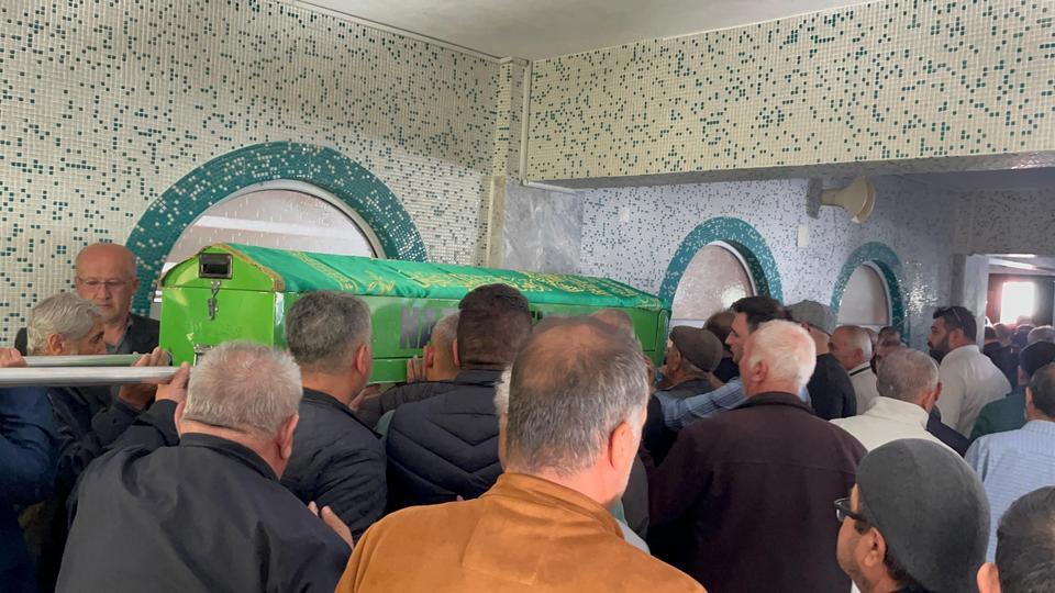 KARBONMONOKSİT GAZINDAN ZEHİRLENEREK HAYATINI KAYBEDEN PİDECİ SON YOLCULUĞUNA UĞURLANDI