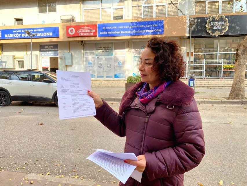 YANLIŞ TEŞHİSLE HAYATI ALT ÜST OLDU: "HAKLI OLDUĞUMU KANITLAYACAĞIM" HATALI TEŞHİSLE GÖĞÜSLERİ ALINAN KADININ HUKUK MÜCADELESİ SÜRÜYOR
