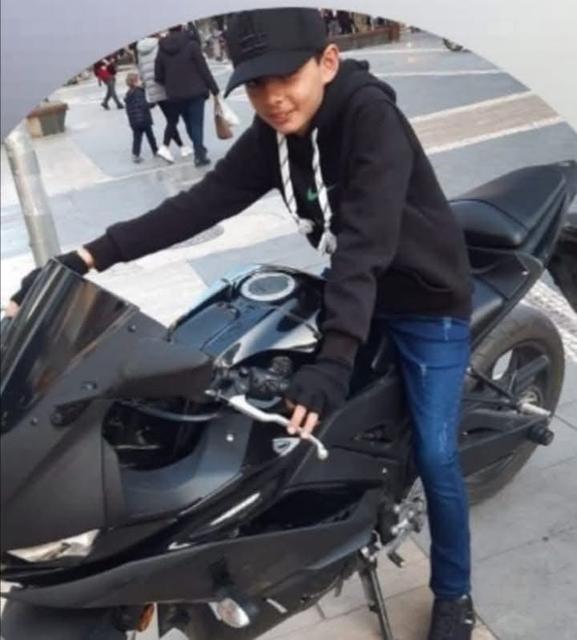 Araçla çarpışan bisikletli genç hayatını kaybetti