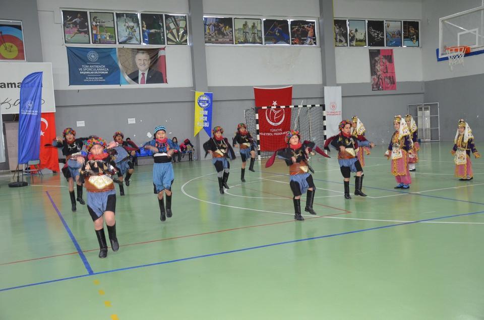 Didim’de otizmli bireyler renkli anlar yaşadı