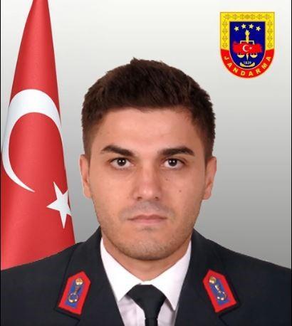 ANKARA'DA SUÇLUYU KOVALADIĞI SIRADA KAZA GEÇİREN JANDARMA ASTSUBAY ŞEHİT OLDU BAKAN YERLİKAYA, ŞEHİT ASTSUBAY İÇİN BAŞSAĞLIĞI MESAJI YAYINLADI